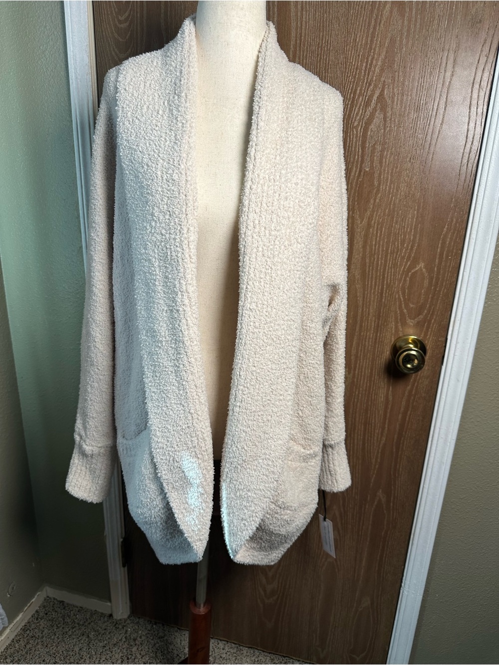 cupcakes & cashmere Plush Open-Front Cardigan in Cream